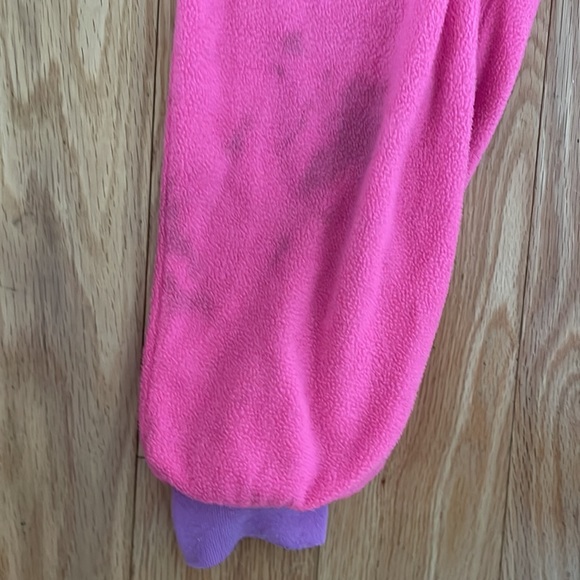 Size 4 footless onesie pajamas. Well loved condition. Super comfy. - Picture 5 of 10